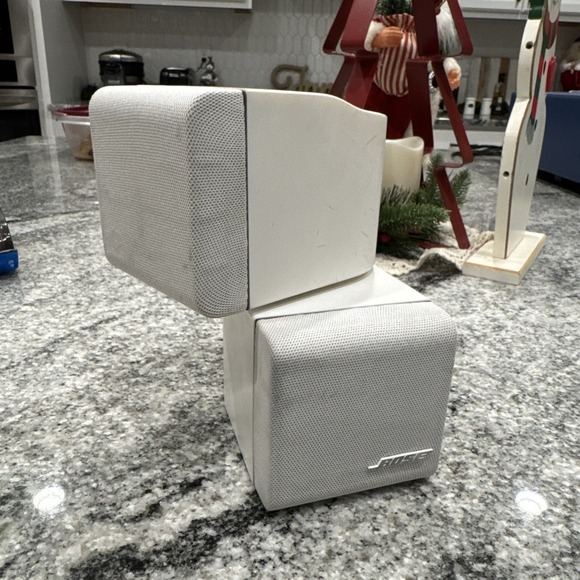 Bose Acoustimass Double Cube Speaker White - Works Great #28 - Picture 6 of 9